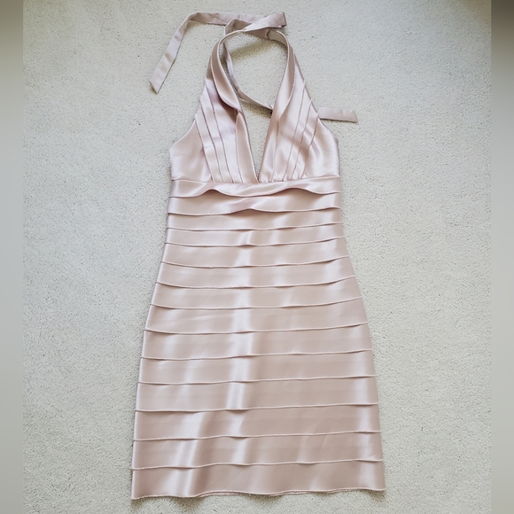 BCBGMAXAZRIA Champagne Tiered Satin Halter Mini Dress sz0 - Picture 1 of 16